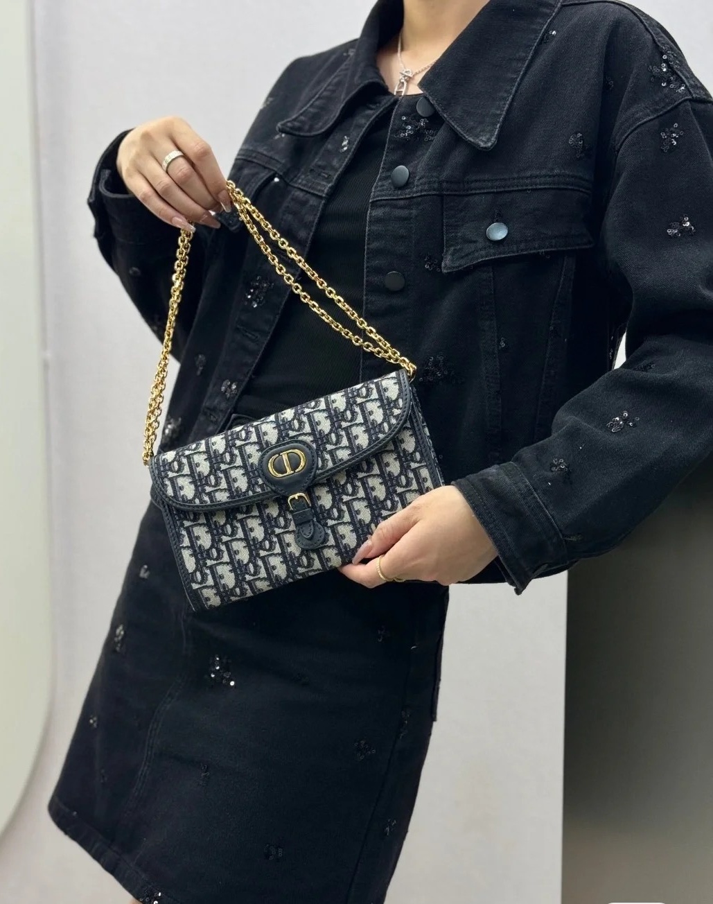 디올 바비 East West 체인 파우치