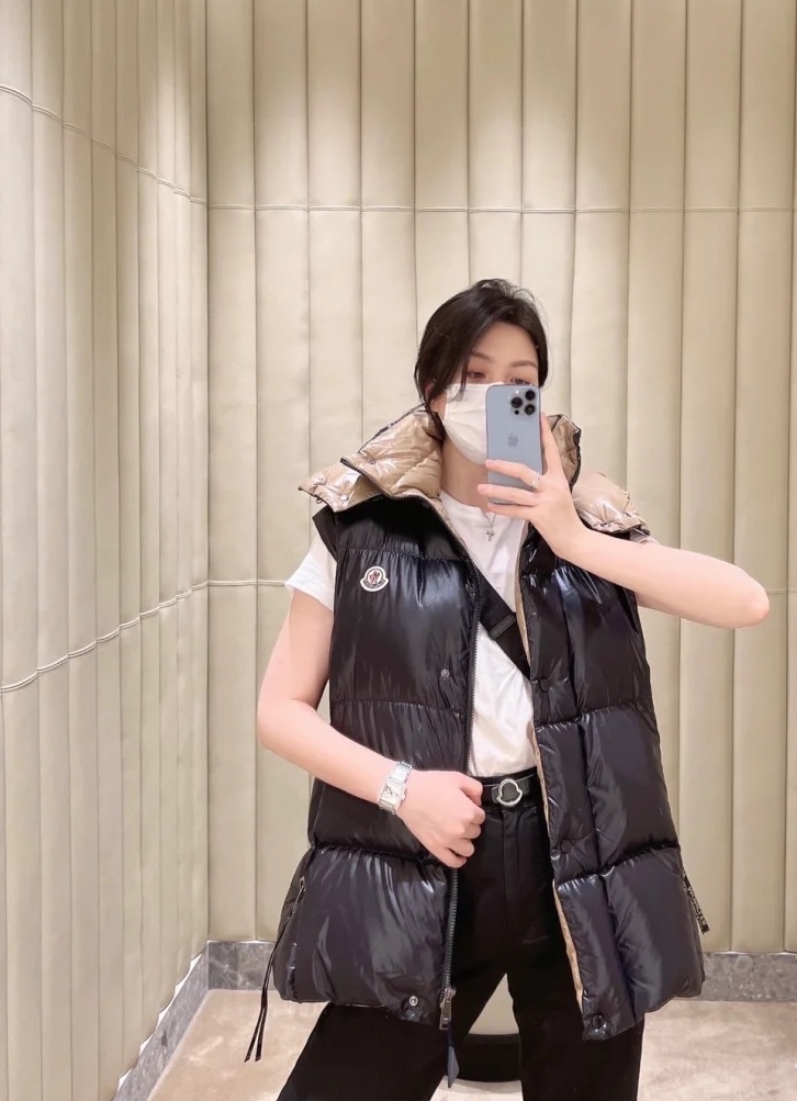 몽클레어 여성 LUZULE 다운 베스트패딩