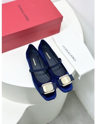 페라가모 메리제인 발레 플랫