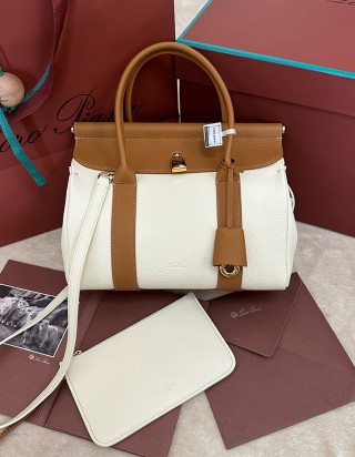 로로피아나 룸백 L25