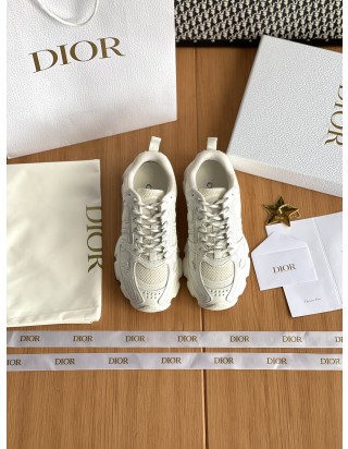 디올 크로노 스니커즈