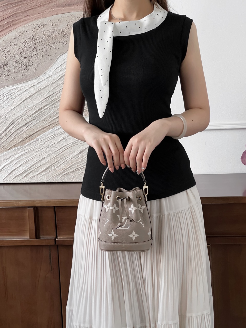 루이비통 나노 노에 바이컬러