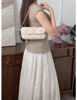 루이비통 윌릿 온 체인 아이비