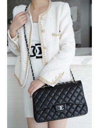 샤넬 클래식 플랩백 점보 블랙은장