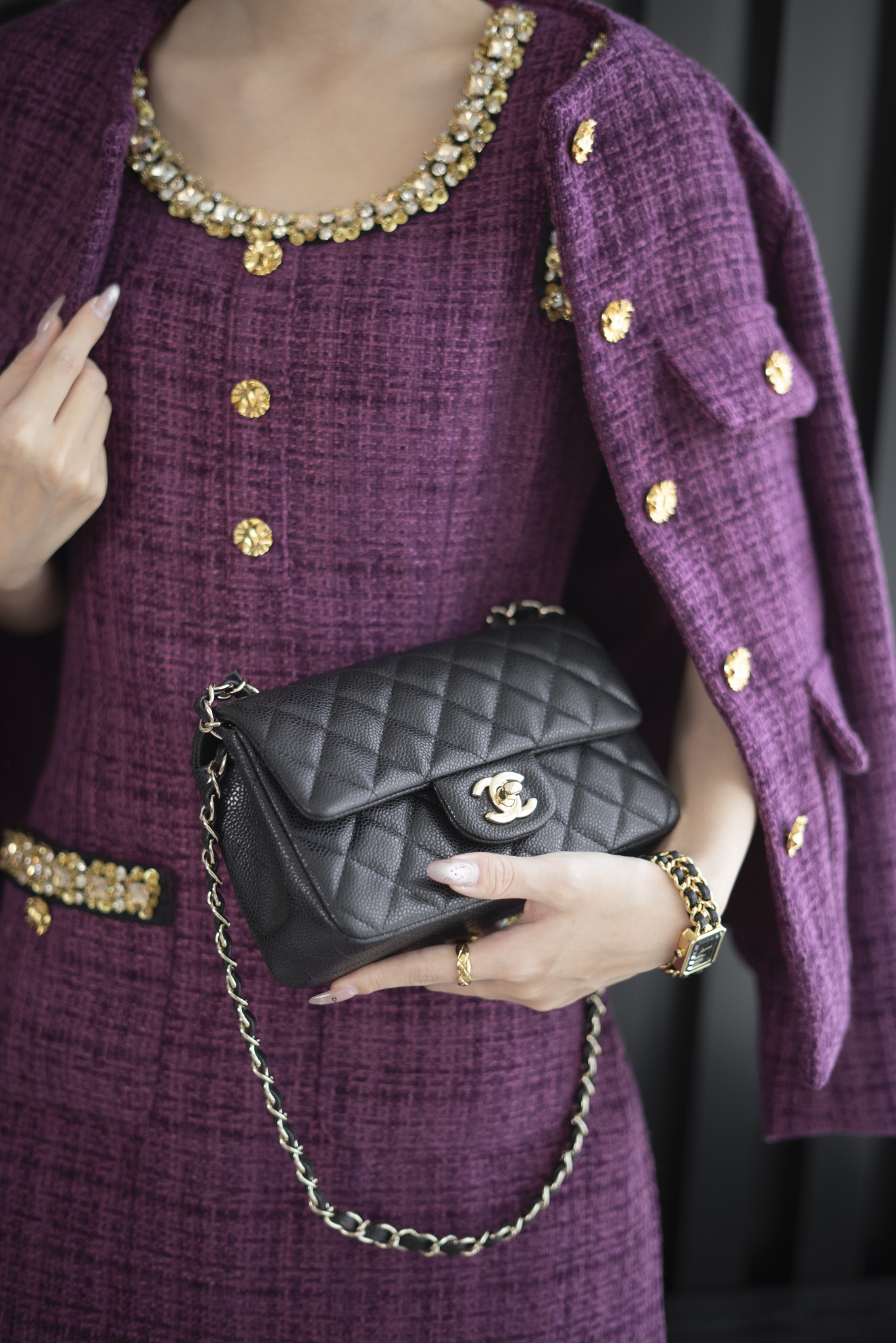 샤넬 클래식 미니 플랩백 여튼블랙