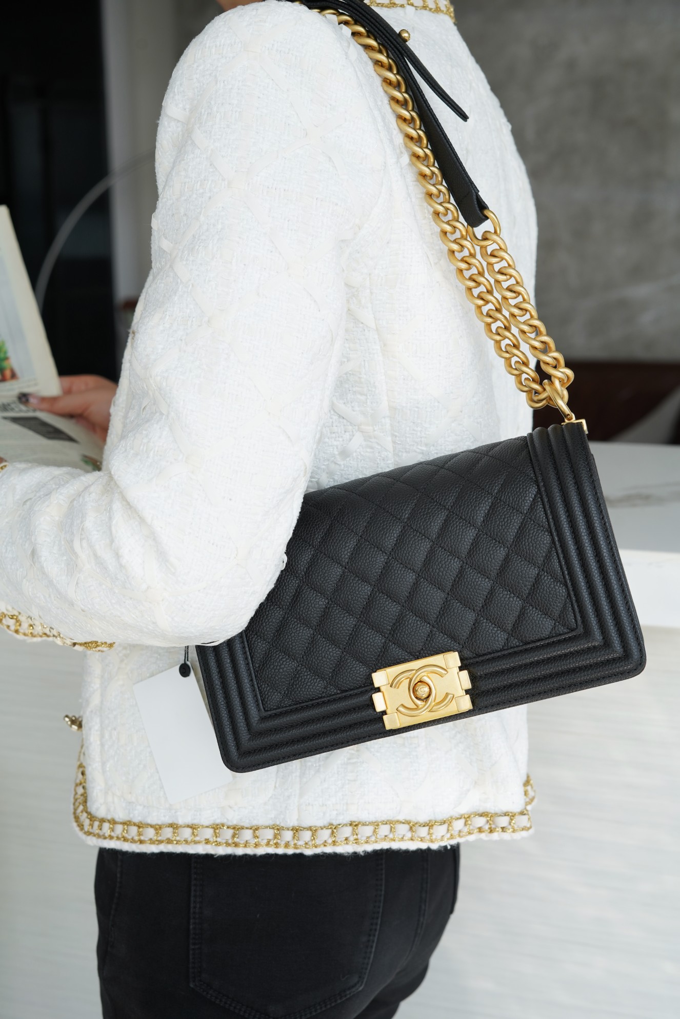 샤넬 르 보이백 미디움 금장