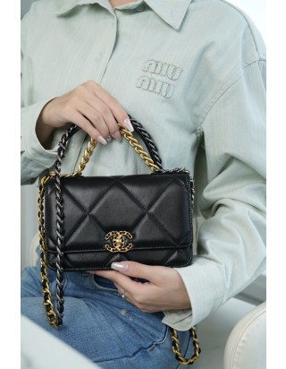 샤넬 19 WOC 크로스백