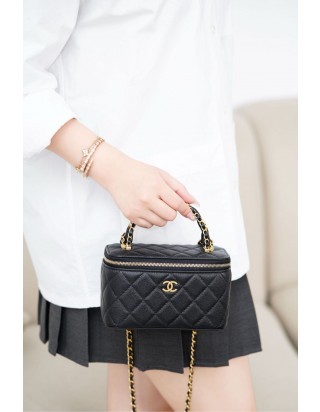 샤넬 베니티 탑 핸들 체인 백