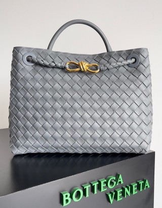 보테가 베네타 안디아모 미디움