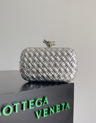 보테가 베네타 놋 백