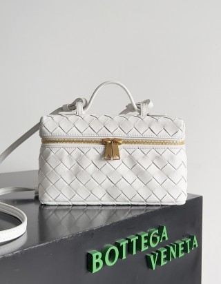 보테가 베네타 뱅뱅 베네티 케이스