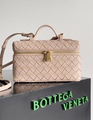 보테가 베네타 뱅뱅 베네티 케이스