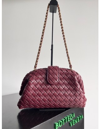 보테가 베네타 인트래치아토 레더 클러치 미디움