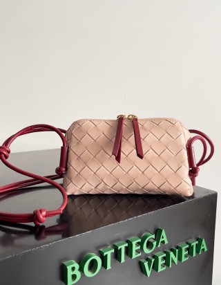 보테가 베네타 콘서트 파우치