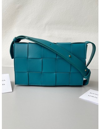 보테가 베네타 카세트 백