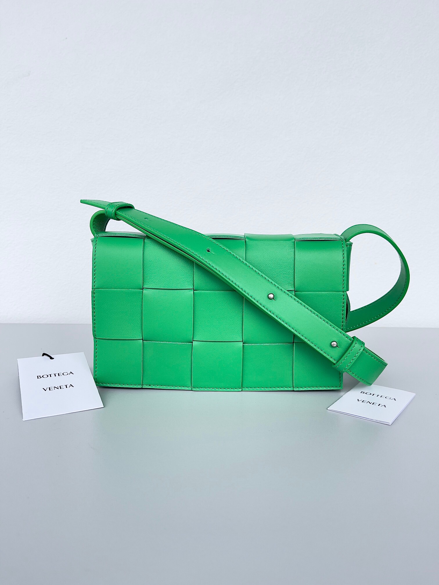 보테가 베네타 카세트 백