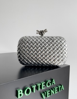 보테가 베네타 놋 백