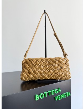 보테가 베네타 칼리메로 차차