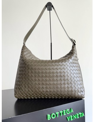 보테가 베네타 트래블러 백 미디움