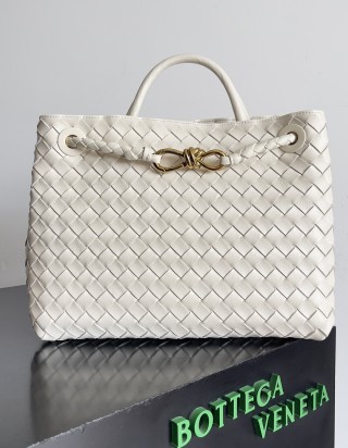 보테가 베네타 안디아모 미디움