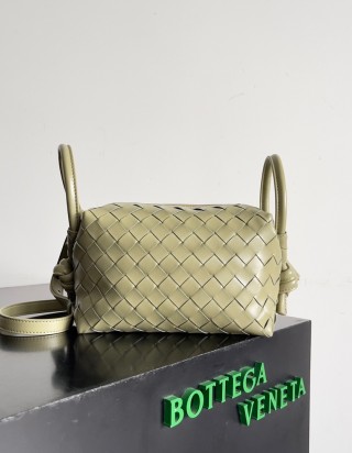 보테가 베네타 탑 핸들 루프 백 스몰