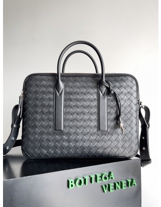 보테가 베네타 겟어웨이 브리스 케이스 라지