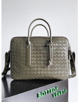 보테가 베네타 겟어웨이 브리스 케이스 라지