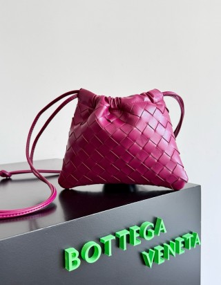 보테가 베네타 더스트 백 스몰