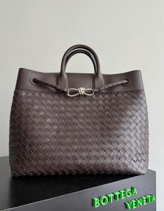 보테가 베네타 안디아모 보이저