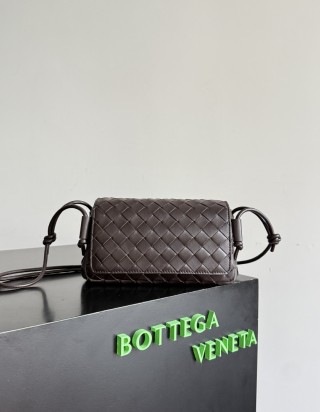 보테가 베네타 노뚜르노