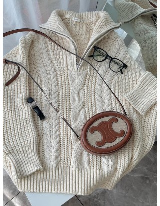 셀린느 오벌 펄스 퀴르 크로스 비치 백