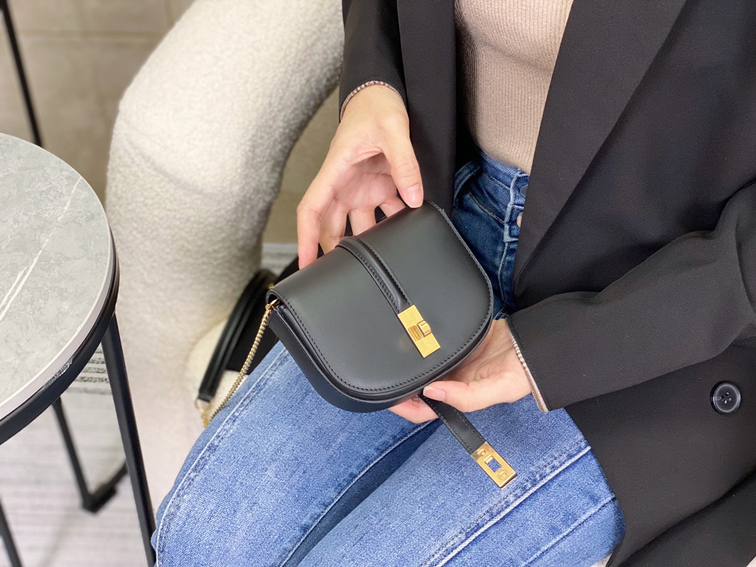 셀린느 스몰 16 월넷 온 체인 백