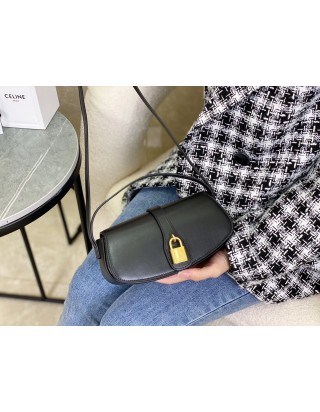 셀린느 타부 클러치 백