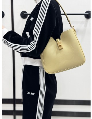 셀린느 카미유 16 소프트 백 스몰