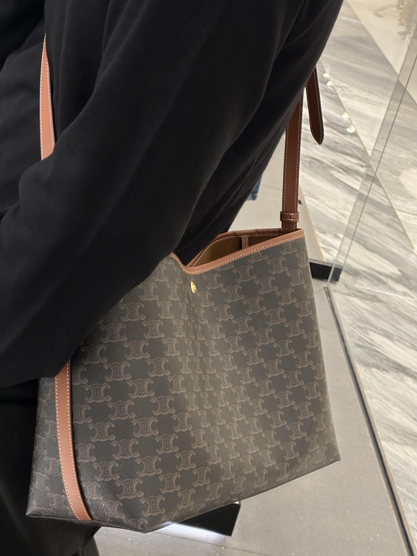 셀린느 소프트 쇼퍼 백