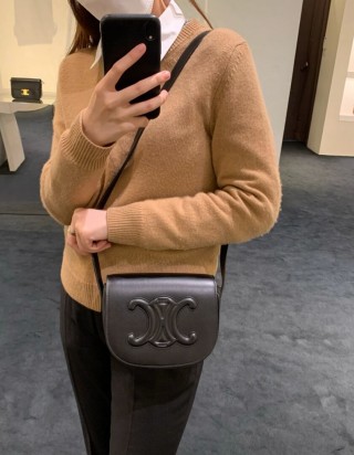 셀린느 폴코 퀴르 트리오페 크로스 백