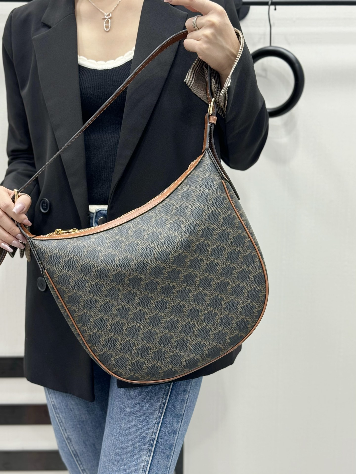 셀린느 미디움 엘로이즈 백