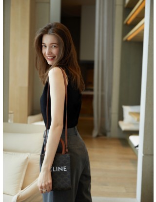 셀린느 트리옹프 미니 버티컬 카바스 백