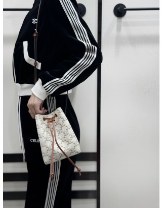 셀린느 마이크로 세일러 트리옹프