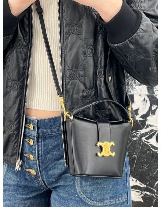 셀린느 트리옹프 미니 버킷 백