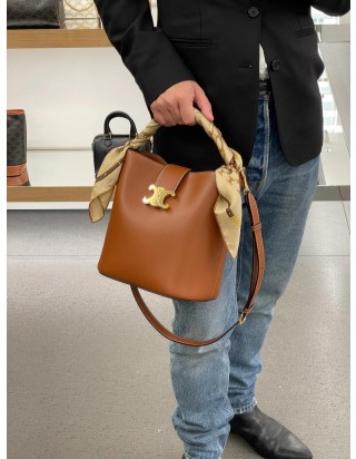 셀린느 루이즈 백