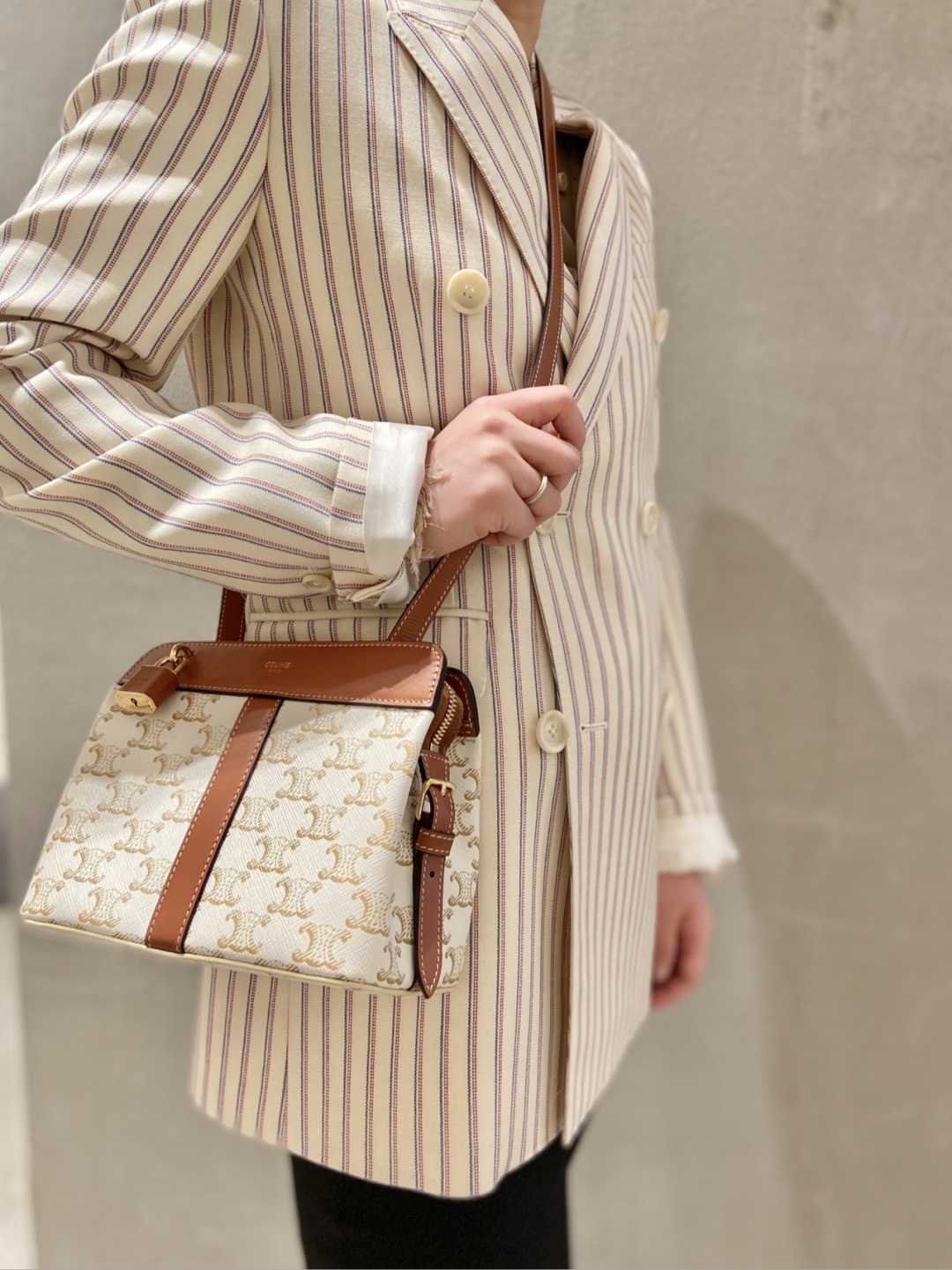 셀린느 틴 카바스 드 프랑스