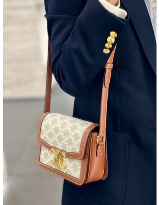 셀린느 틴 트리옹페 백