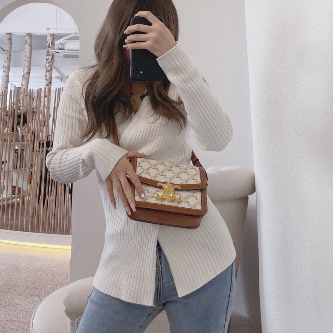 셀린느 트리오페 틴 숄더백