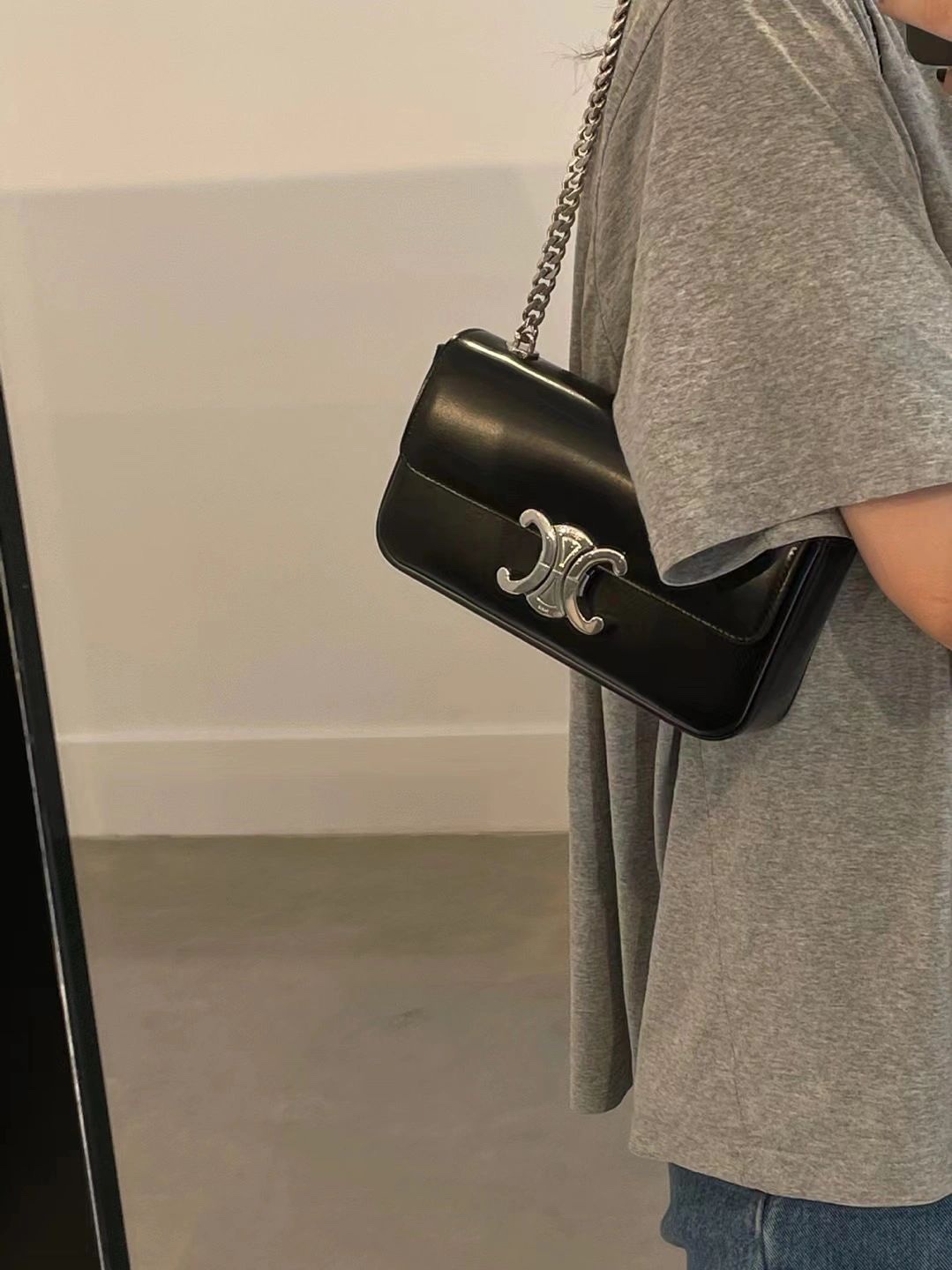 셀린느 트리오페 체인 숄더백