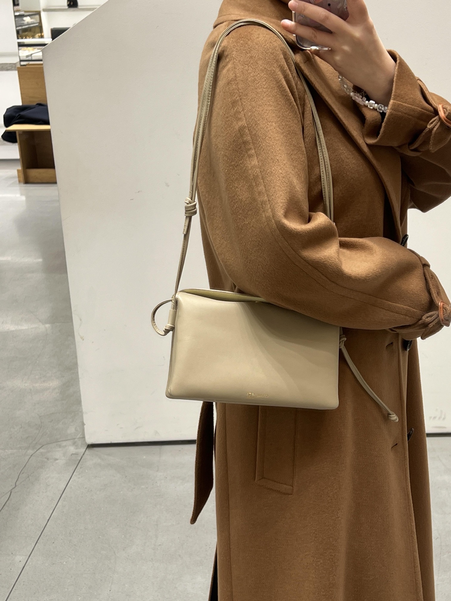 셀린느 트리오 플랩 숄더 백