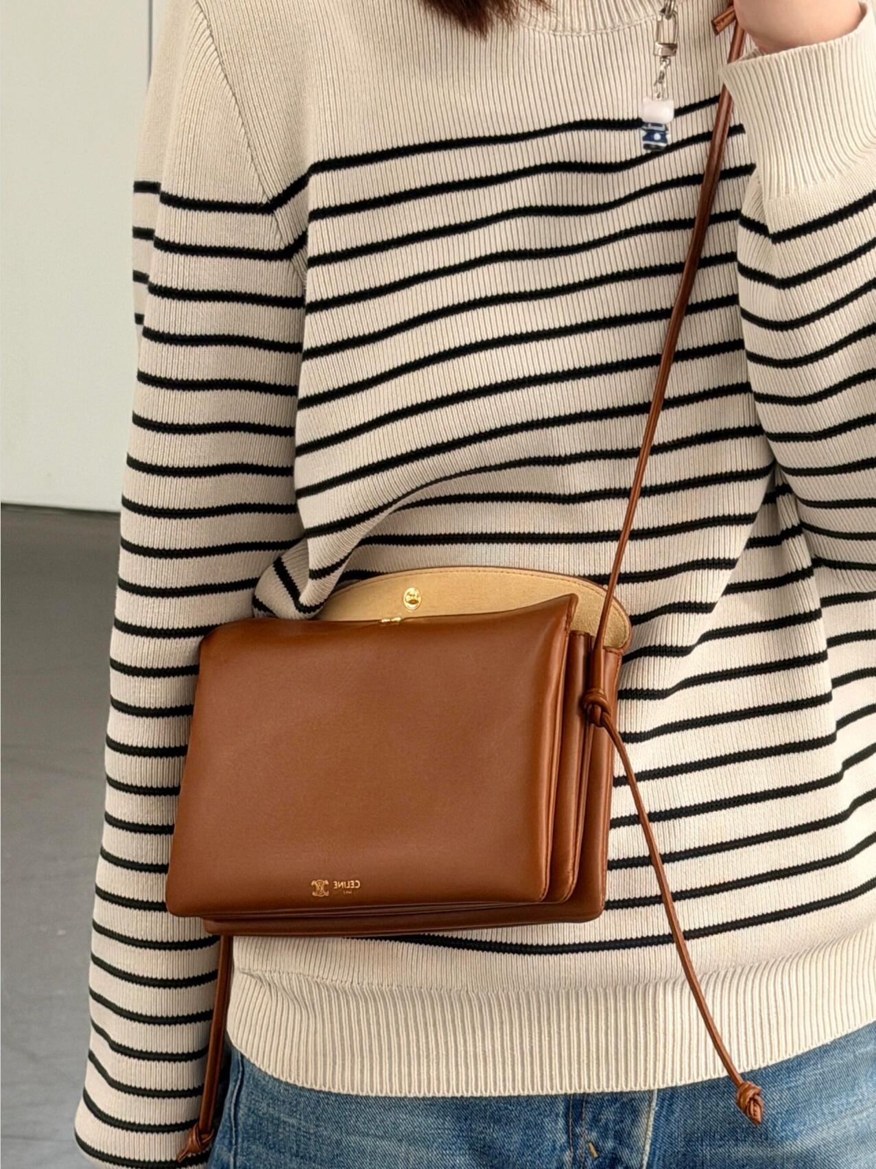 셀린느 트리오 플랩 숄더 백