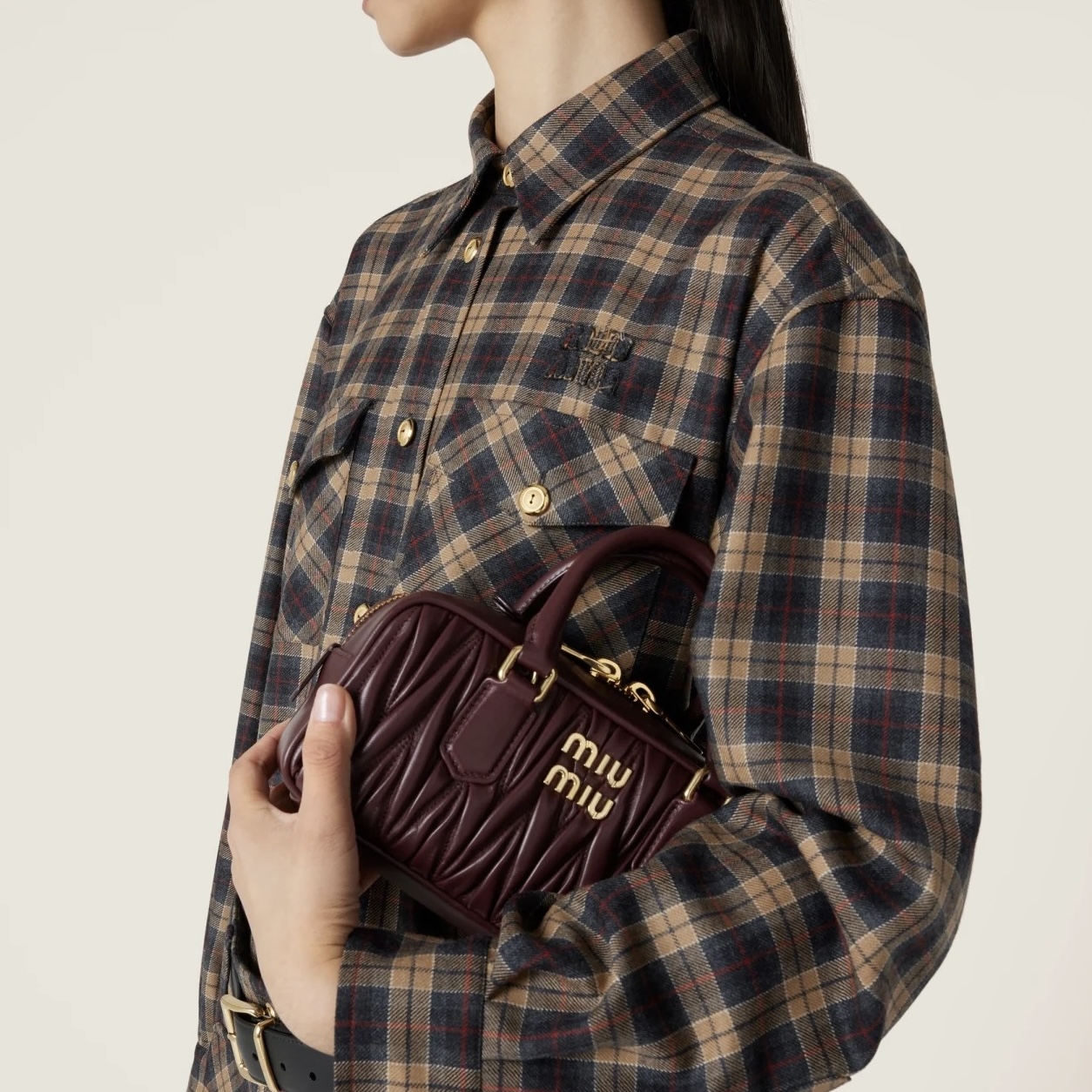 미우미우 아르카디 마테라세 나파 가죽 백 스몰