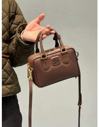 미우미우 아르카디 백 스몰