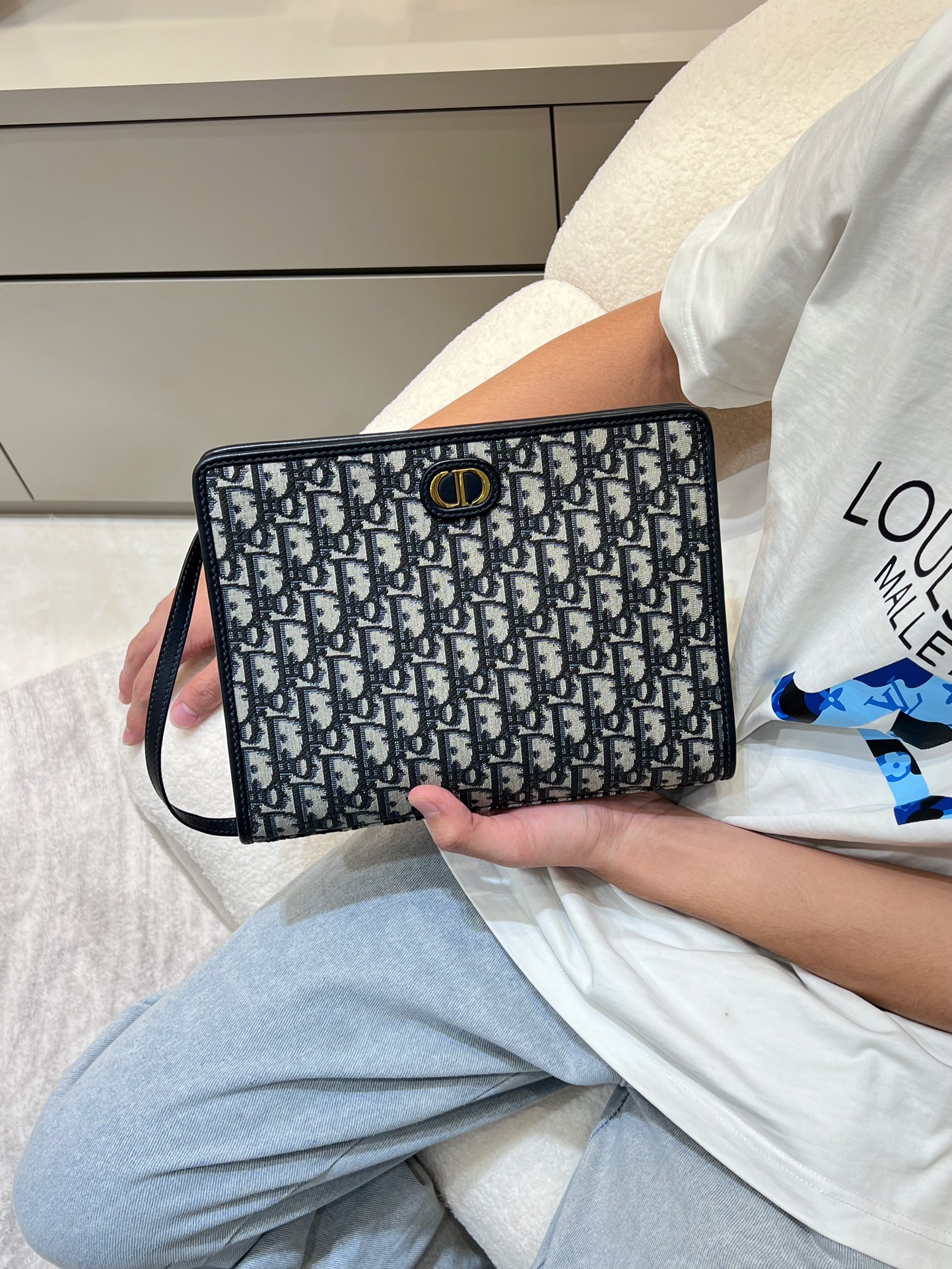 디올 30 몽테인 파우치